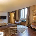 Campo De Fiori Luxury Jacuzzi & Cinema *