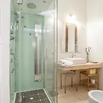 아파트 Campo De Fiori Luxury Jacuzzi & Cinema