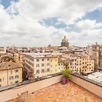 Campo De Fiori Luxury Jacuzzi & Cinema