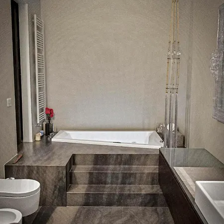 Campo De Fiori Luxury Jacuzzi & Cinema *