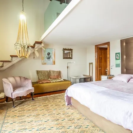 Campo De Fiori Luxury Jacuzzi & Cinema Apartamento
