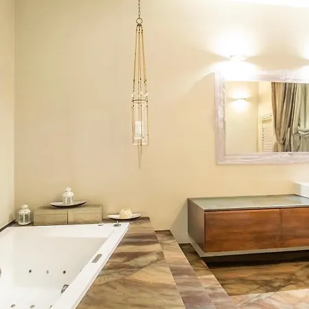 Apartamento Campo De Fiori Luxury Jacuzzi & Cinema