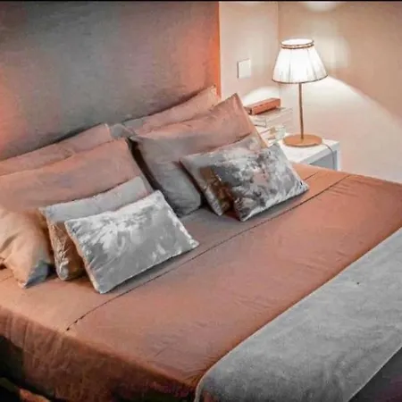 Apartamento Campo De Fiori Luxury Jacuzzi & Cinema *