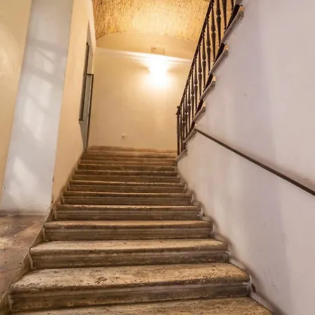 Campo De Fiori Luxury Jacuzzi & Cinema Apartamento